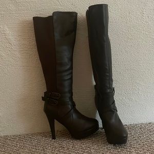 Never been worn Faux leather Forever Brown Platform Knee high Boot size 7 1/2